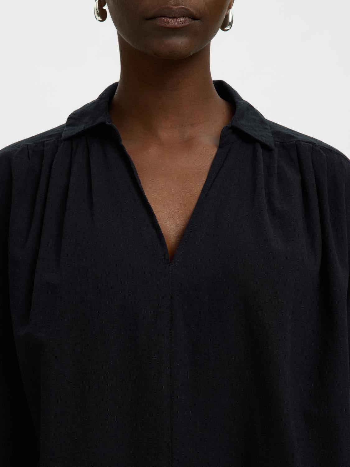 model_shot-detail